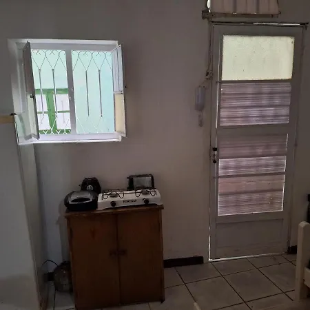Quarto Zona Sul Laranjeiras Rj-2